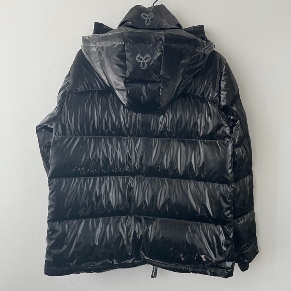 Aritzia Superpuff Black XS - Picture 2 of 3